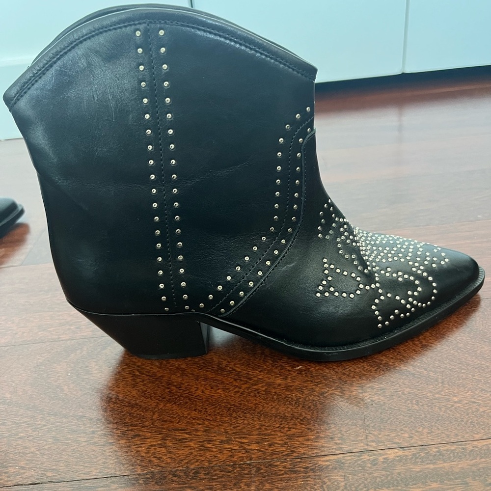 Isabel Marant Black Leather Studded Low Cowboy Pull On Boots Size US 7/EU 37